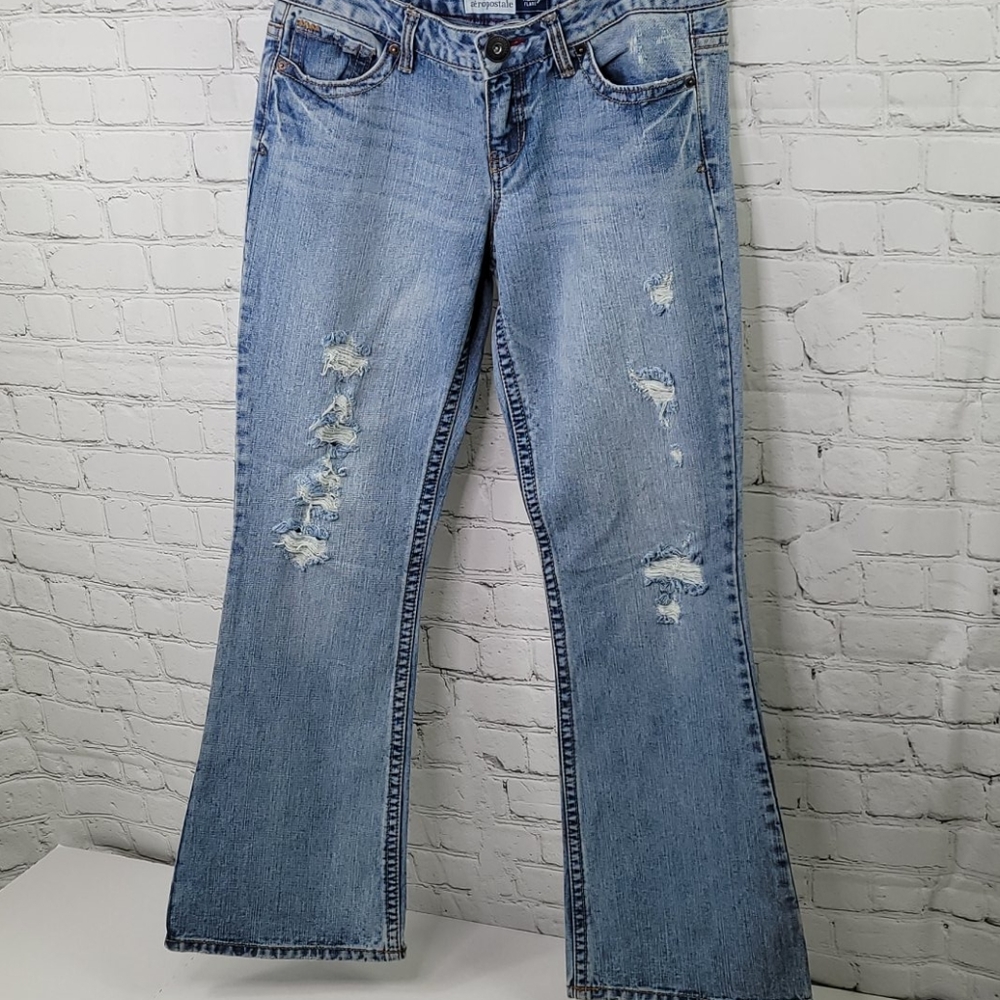 NWOT Aeropostale Hailey distressed flare jeans